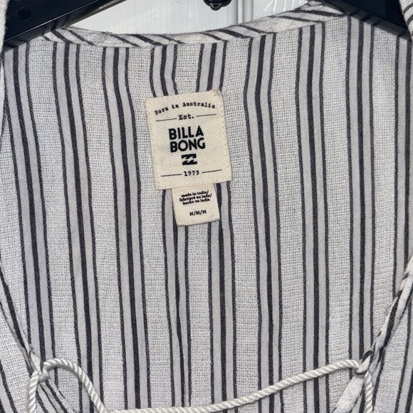 Billabong Women’s Same Story Cover Up SZ M - Picture 3 of 9